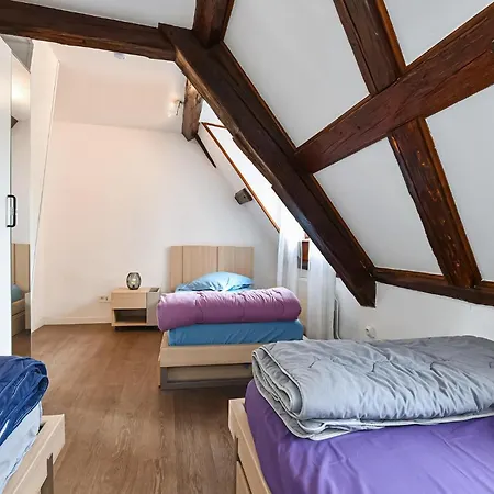 2 Bedroom Lovely In